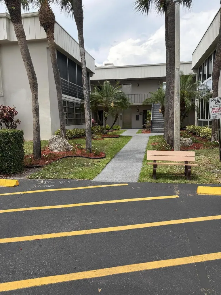 156 Capri D Delray Beach FL 33484