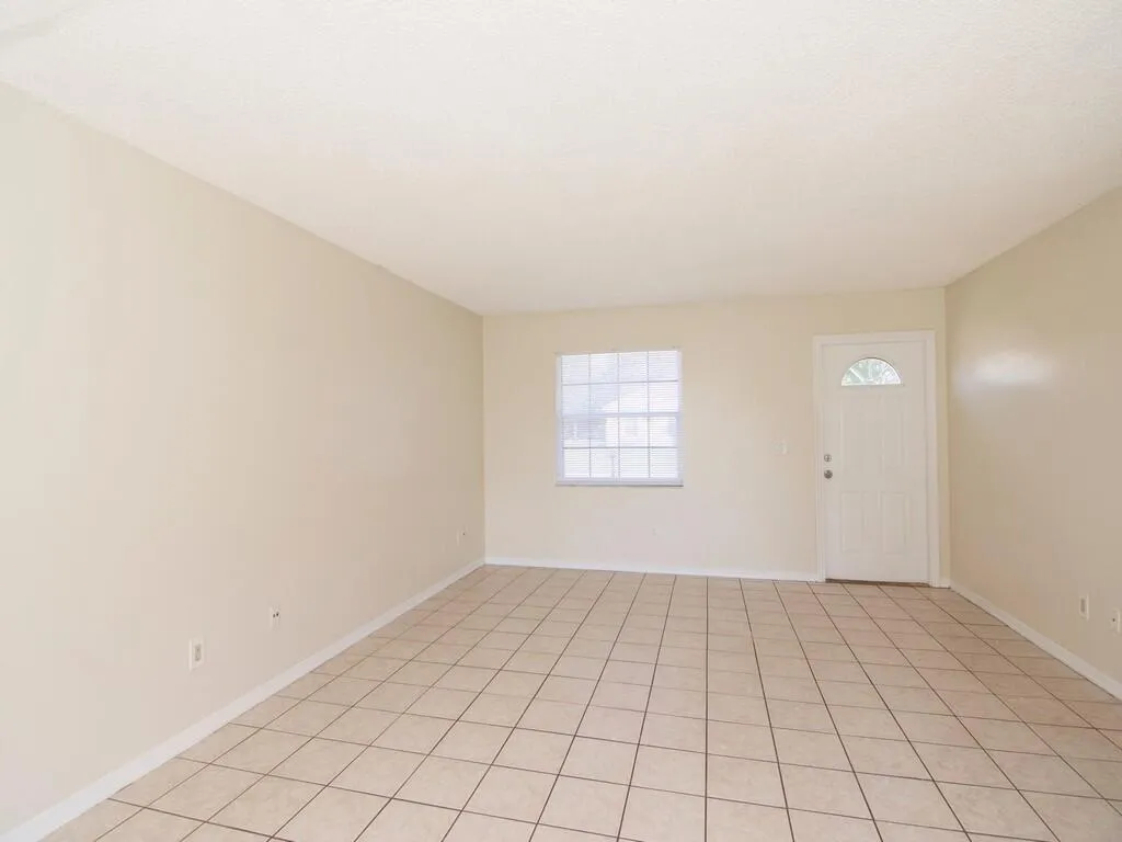 1190 SE Puritan Lane Port St Lucie FL 34983
