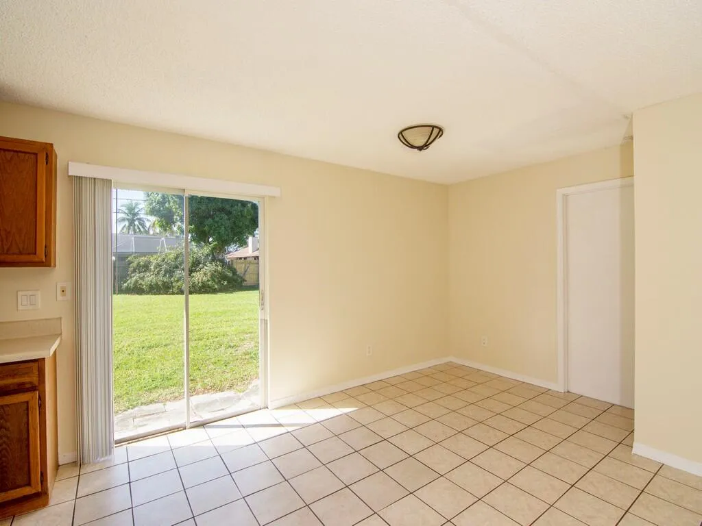 1190 SE Puritan Lane Port St Lucie FL 34983