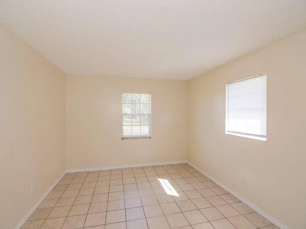 1190 SE Puritan Lane Port St Lucie FL 34983