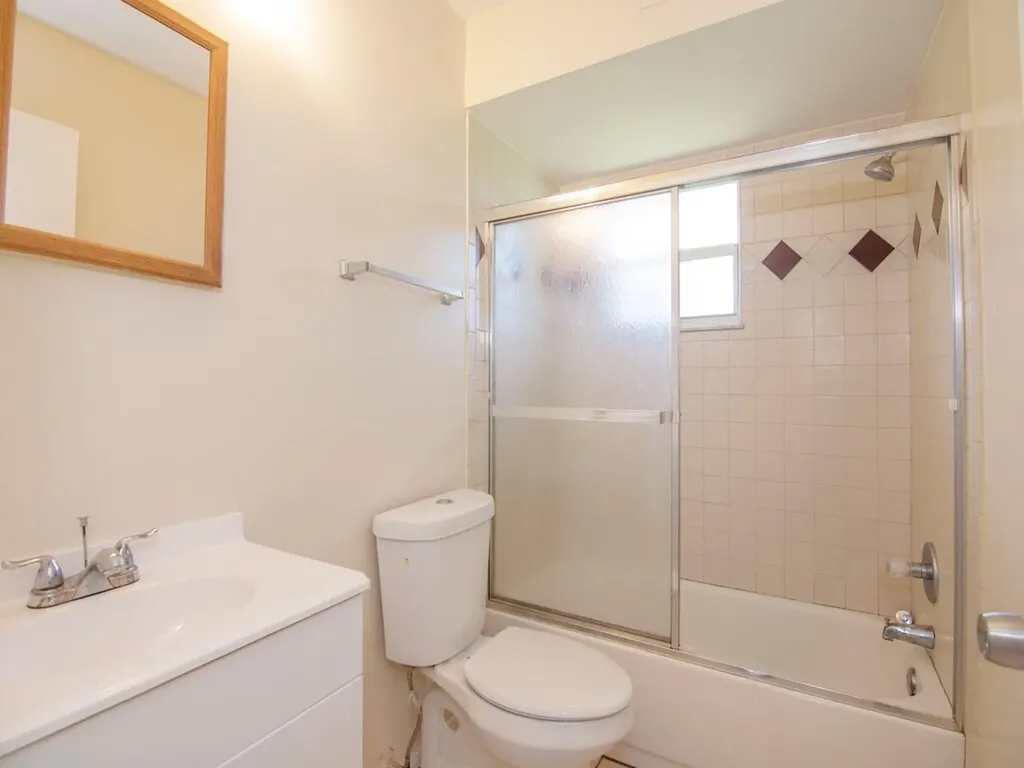 1190 SE Puritan Lane Port St Lucie FL 34983