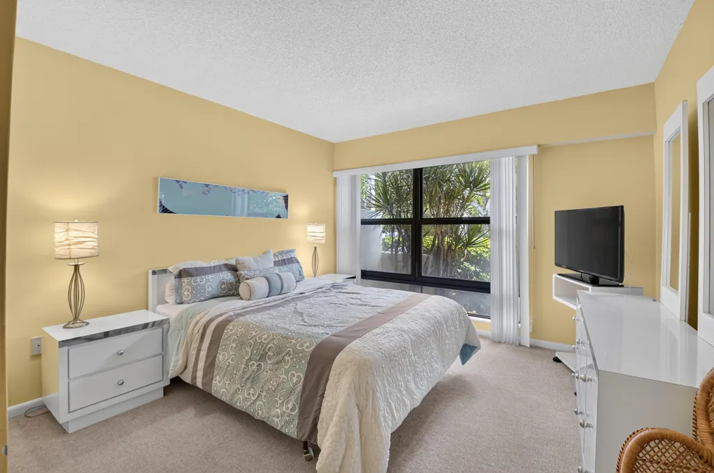 6800 Willow Wood Drive Boca Raton FL 33434