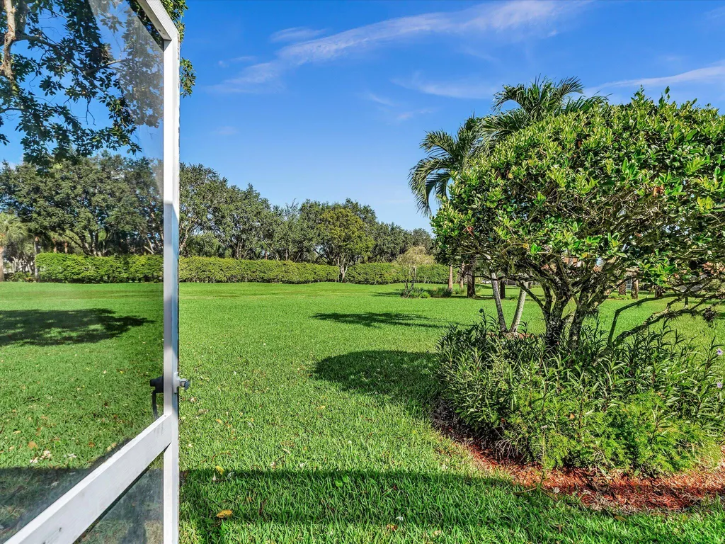 7036 Summer Tree Drive Boynton Beach FL 33437