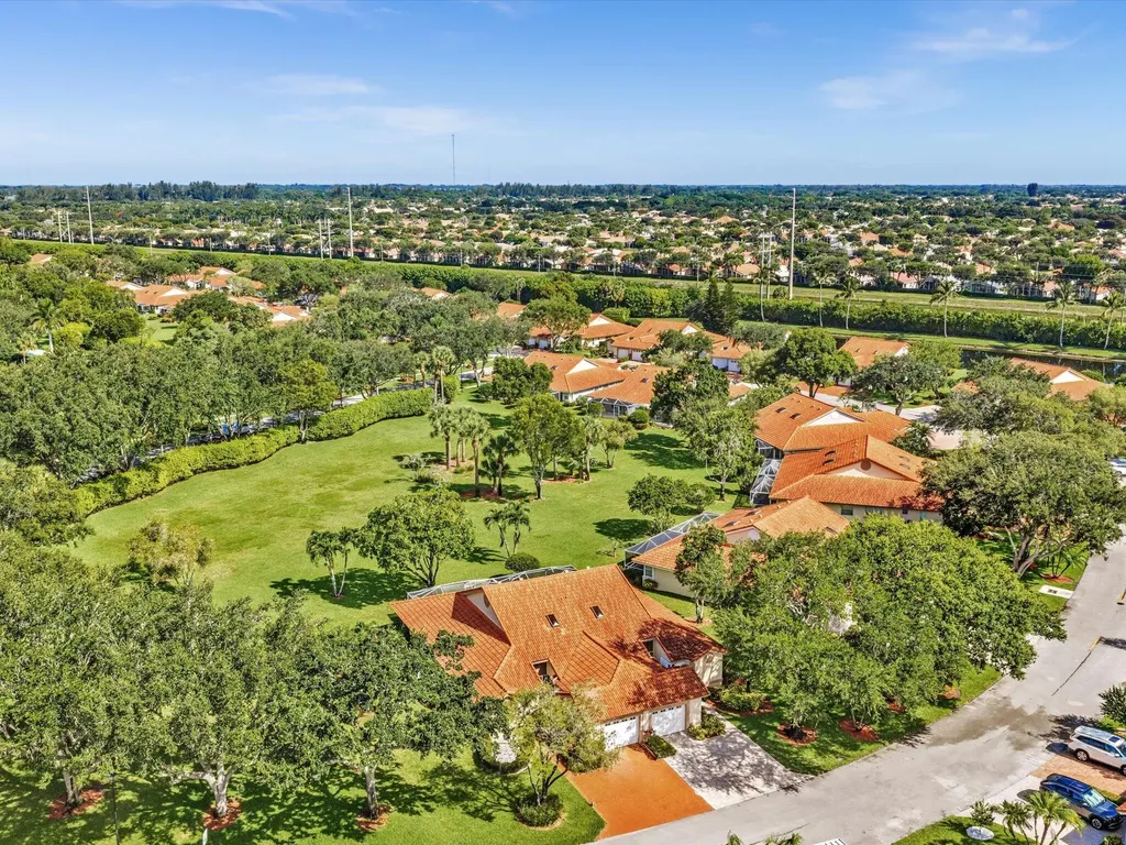 7036 Summer Tree Drive Boynton Beach FL 33437