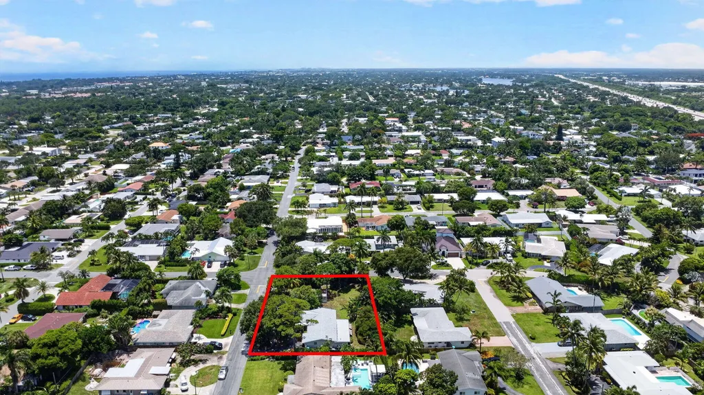 2709 SW 6th Street Boynton Beach FL 33435