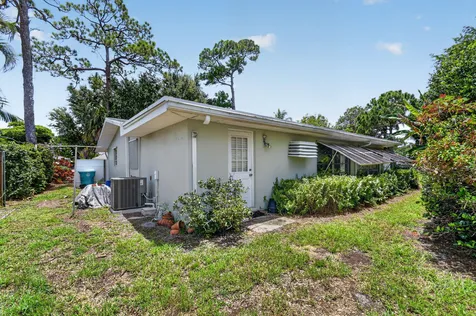 2709 SW 6th Street Boynton Beach FL 33435