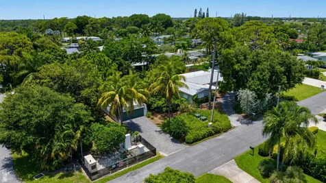 2709 SW 6th Street Boynton Beach FL 33435