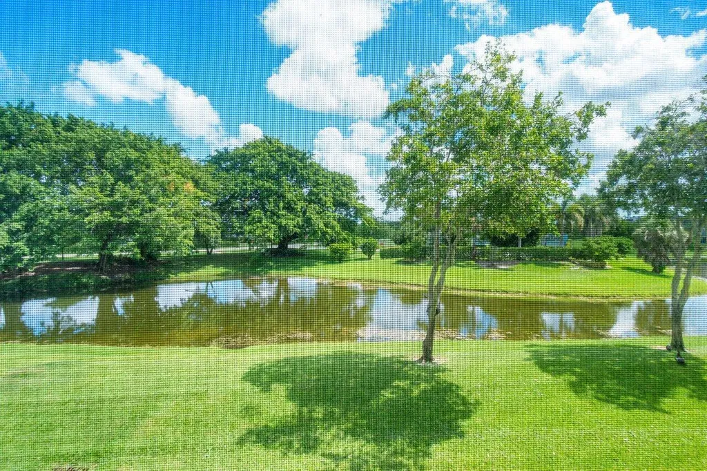 2046 Rexford C Boca Raton FL 33434