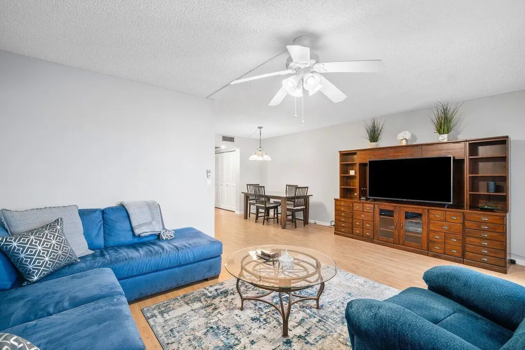 2046 Rexford C Boca Raton FL 33434