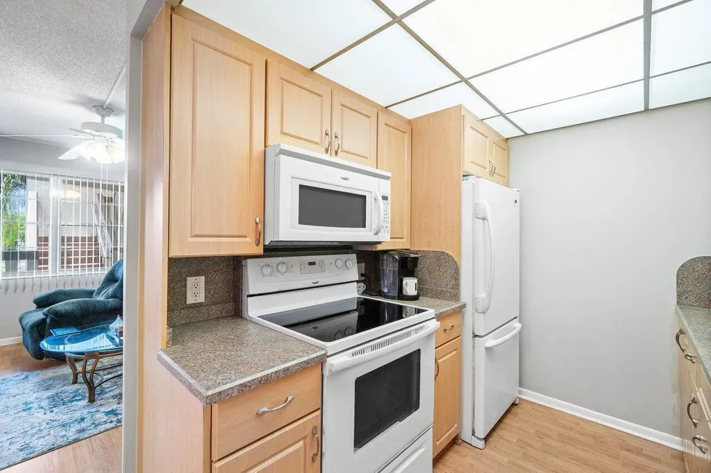 2046 Rexford C Boca Raton FL 33434