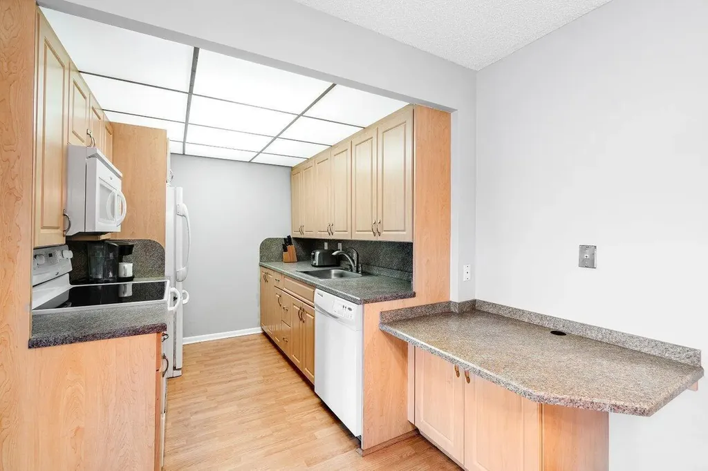 2046 Rexford C Boca Raton FL 33434