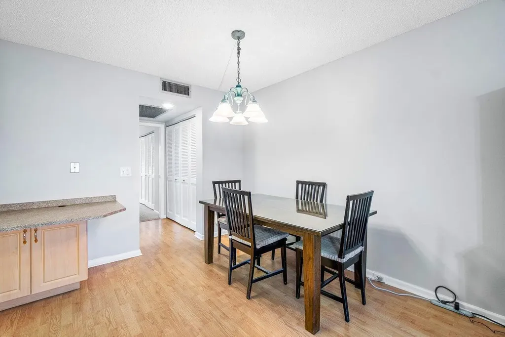 2046 Rexford C Boca Raton FL 33434