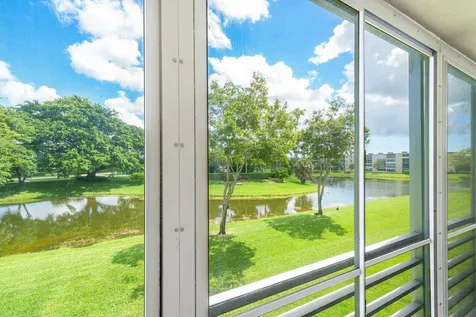 2046 Rexford C Boca Raton FL 33434