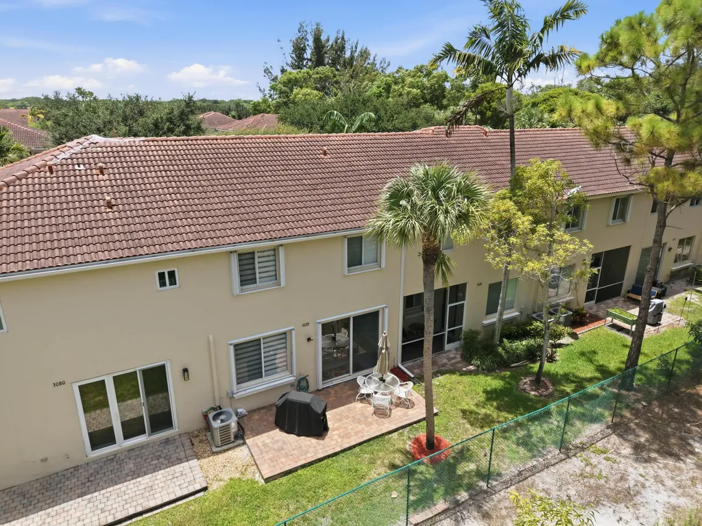3078 N Evergreen Circle Boynton Beach FL 33426