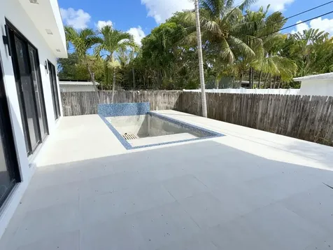 1781 NE 18th Street Fort Lauderdale FL 33305