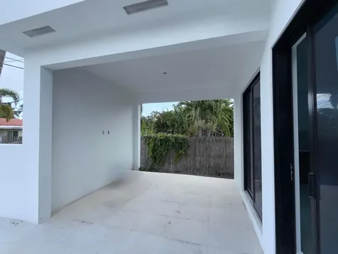 1781 NE 18th Street Fort Lauderdale FL 33305