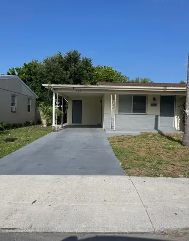 926 S F Street Lake Worth FL 33460