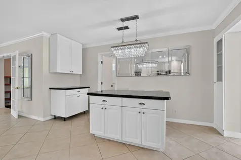 421 SW 2nd Street Boca Raton FL 33432