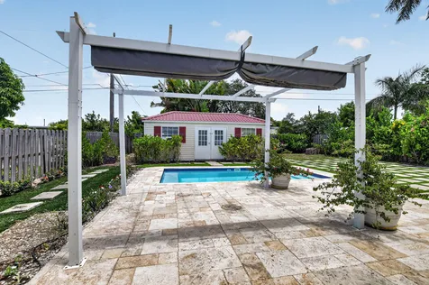 421 SW 2nd Street Boca Raton FL 33432