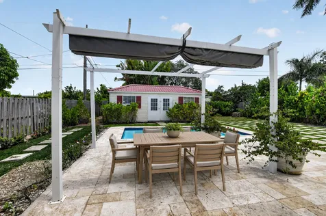 421 SW 2nd Street Boca Raton FL 33432