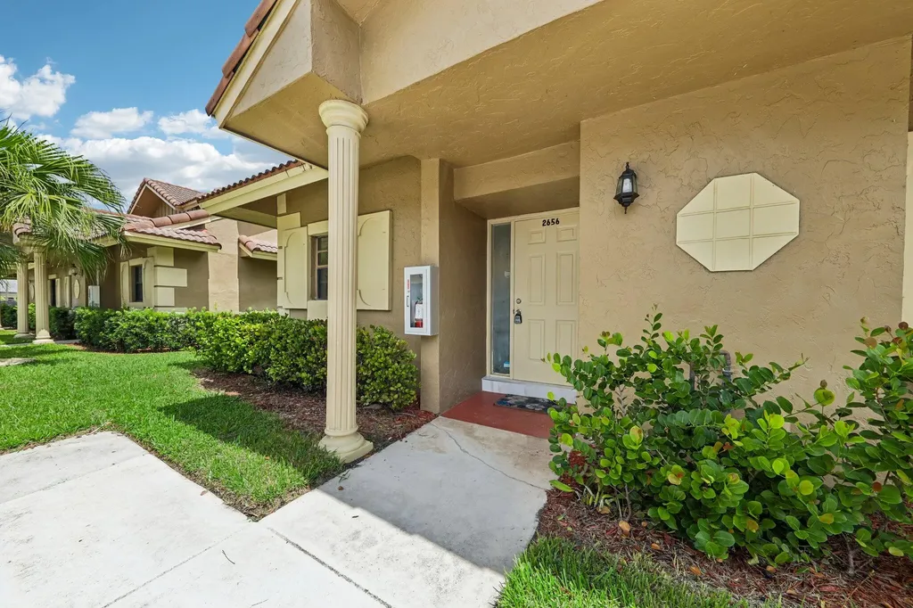 2656 Riverside Drive Coral Springs FL 33065