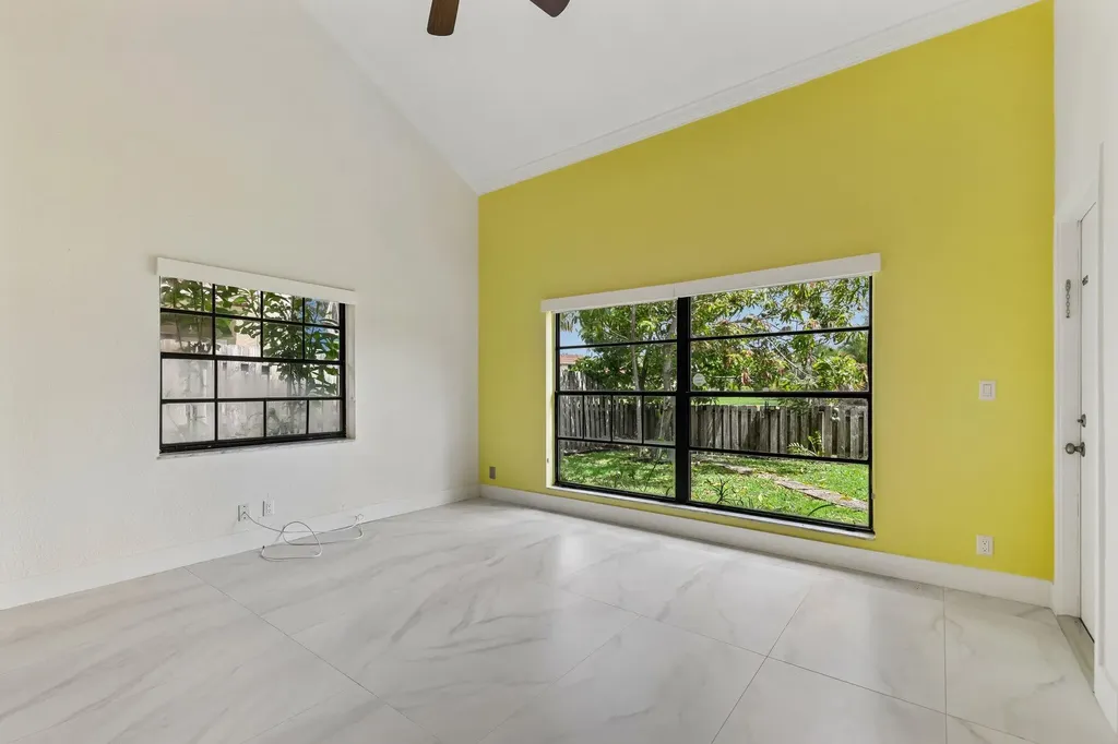 2656 Riverside Drive Coral Springs FL 33065