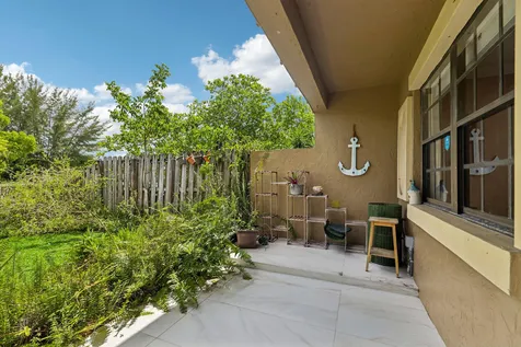 2656 Riverside Drive Coral Springs FL 33065