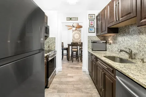 250 NE 20th Street Boca Raton FL 33431