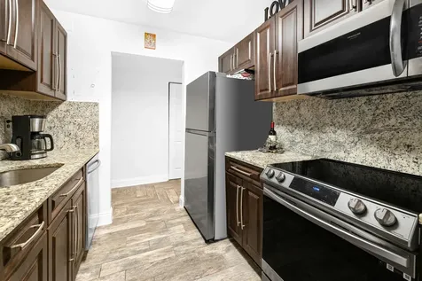 250 NE 20th Street Boca Raton FL 33431