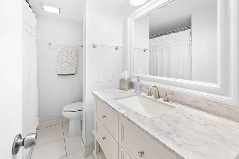 250 NE 20th Street Boca Raton FL 33431