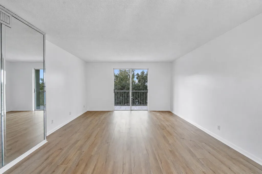 9101 W Sample Road Coral Springs FL 33065