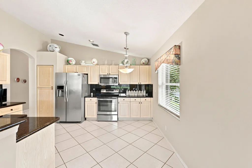 7221 Treviso Lane Boynton Beach FL 33472