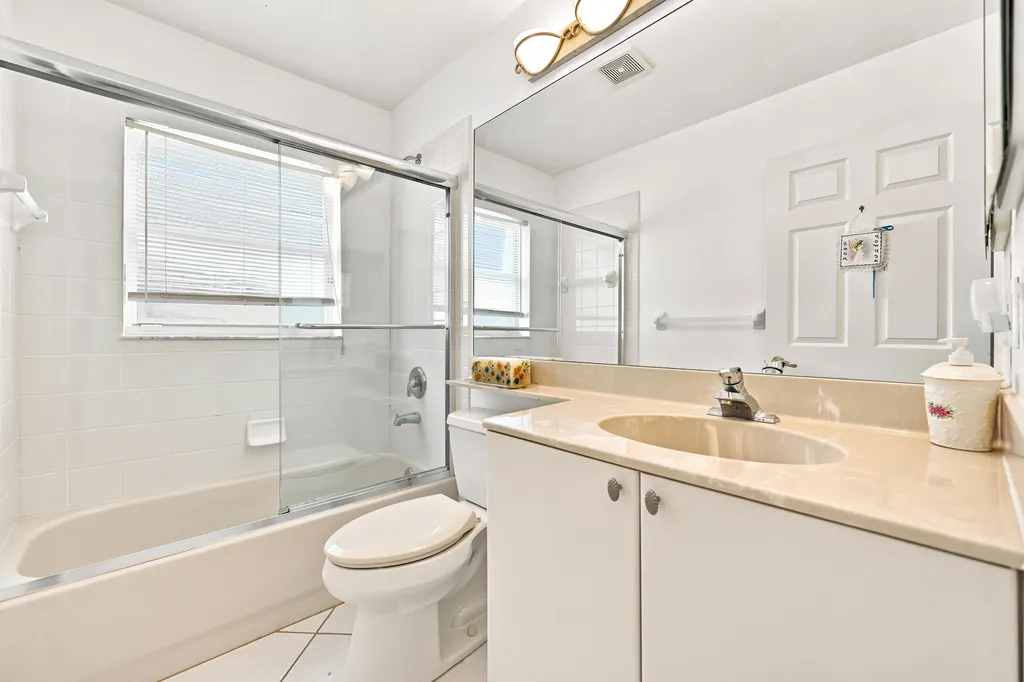 7221 Treviso Lane Boynton Beach FL 33472