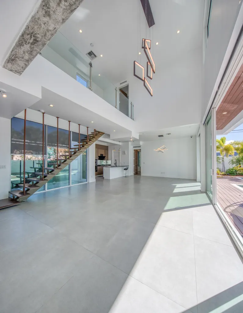 714 6th Avenue N Lake Worth Beach FL 33460