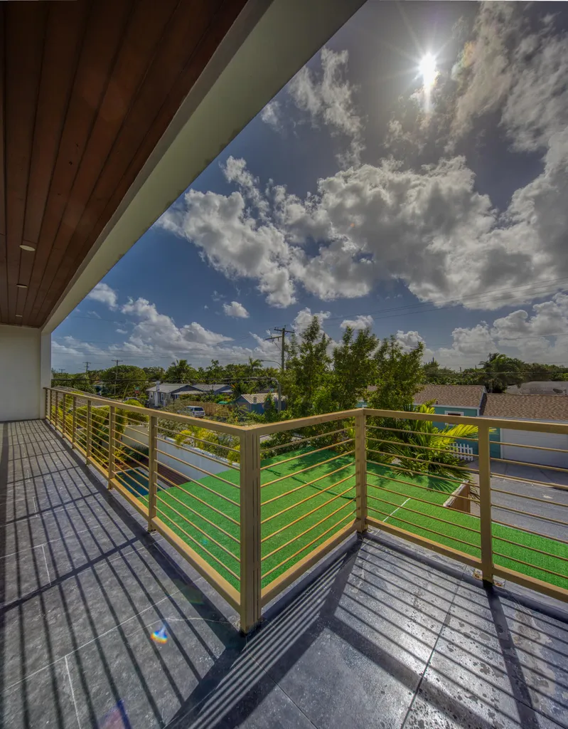 714 6th Avenue N Lake Worth Beach FL 33460