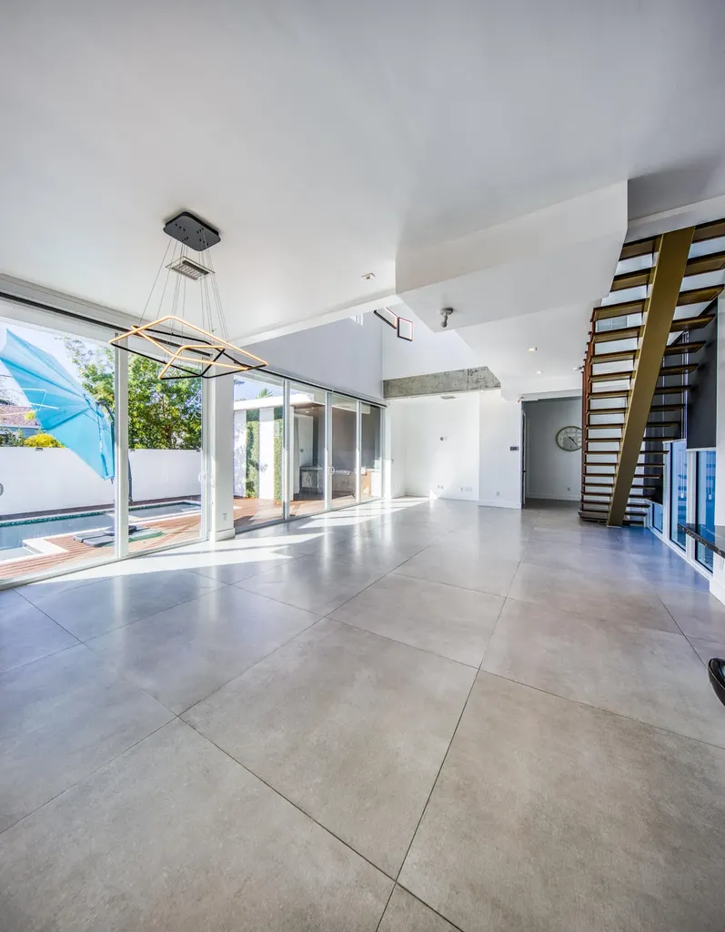 714 6th Avenue N Lake Worth Beach FL 33460