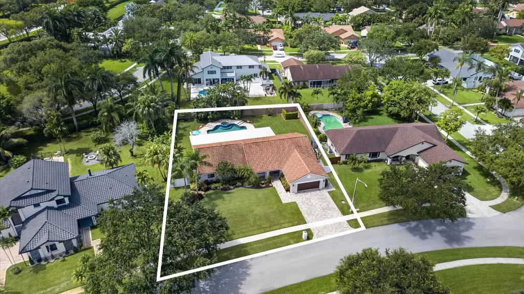 20250 NW 5th Street Pembroke Pines FL 33029