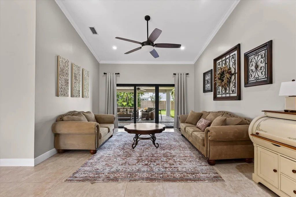 20250 NW 5th Street Pembroke Pines FL 33029