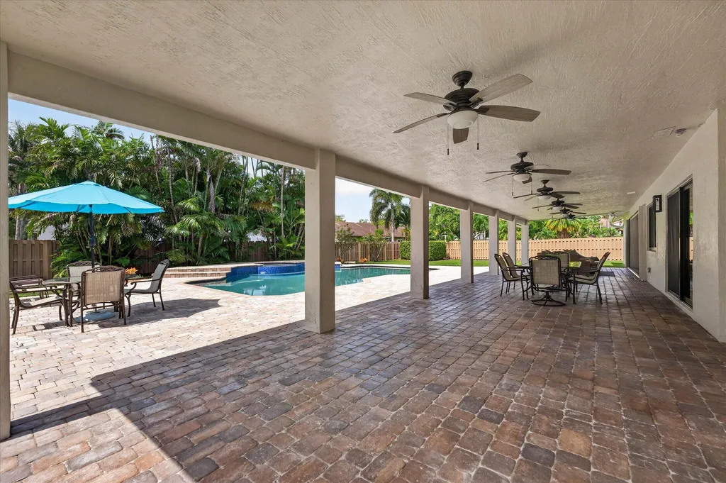 20250 NW 5th Street Pembroke Pines FL 33029