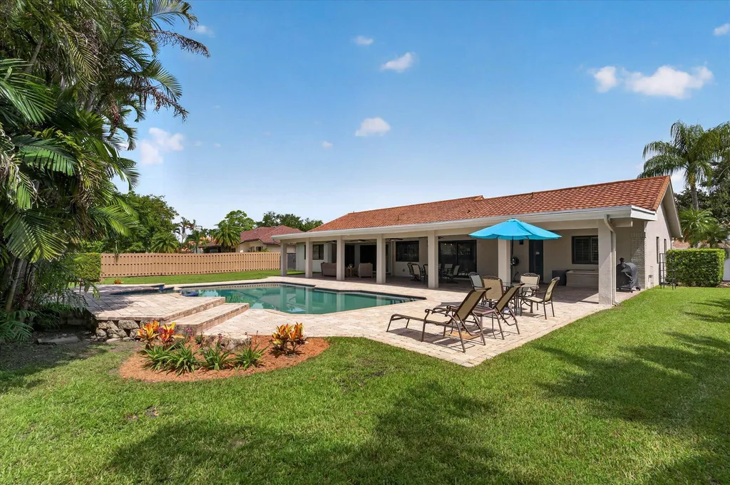 20250 NW 5th Street Pembroke Pines FL 33029