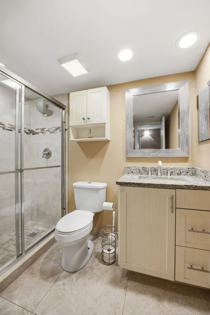 54 Capri B Delray Beach FL 33484