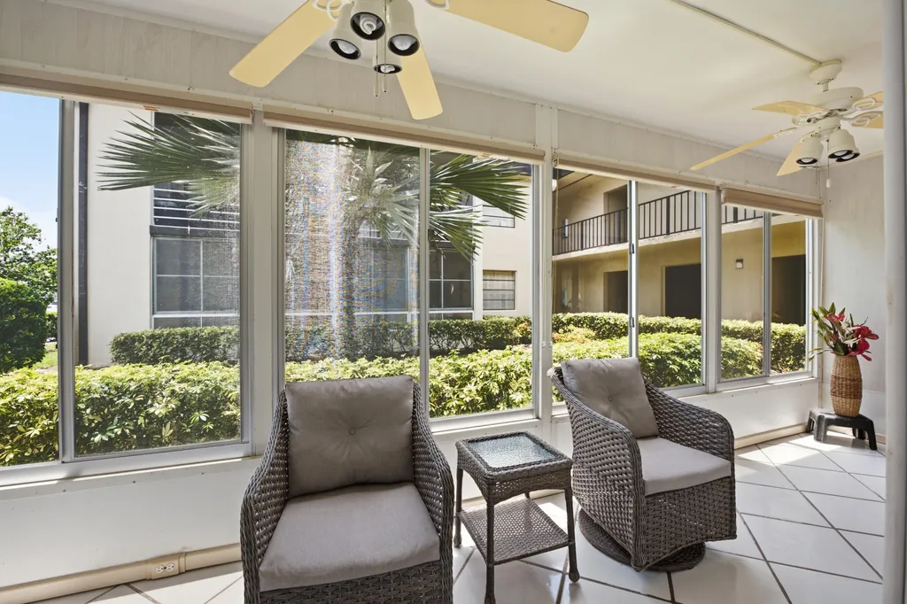 54 Capri B Delray Beach FL 33484