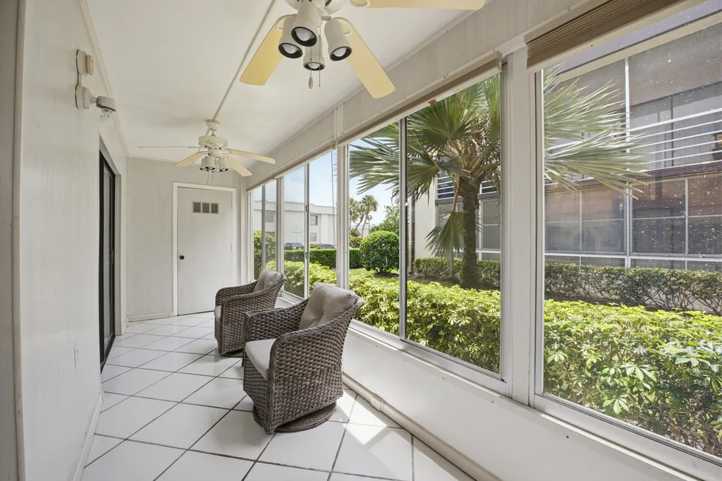 54 Capri B Delray Beach FL 33484