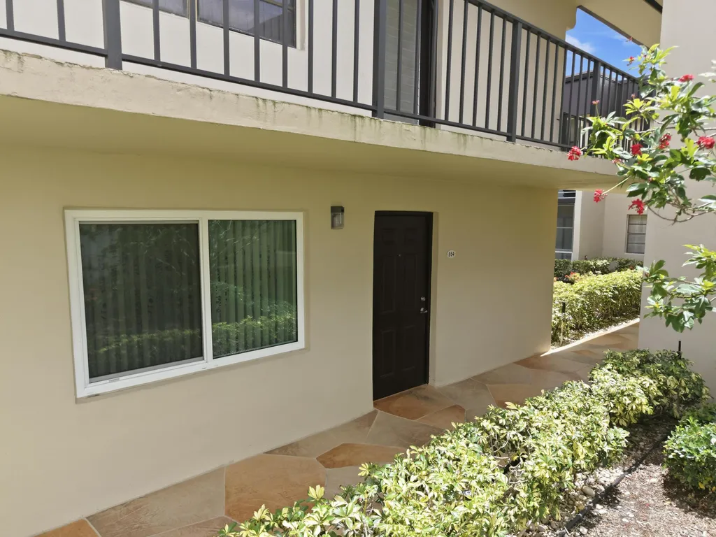 54 Capri B Delray Beach FL 33484