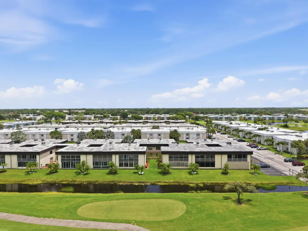 54 Capri B Delray Beach FL 33484