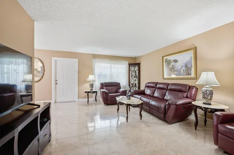 54 Capri B Delray Beach FL 33484