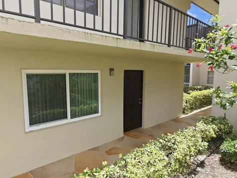 54 Capri B Delray Beach FL 33484