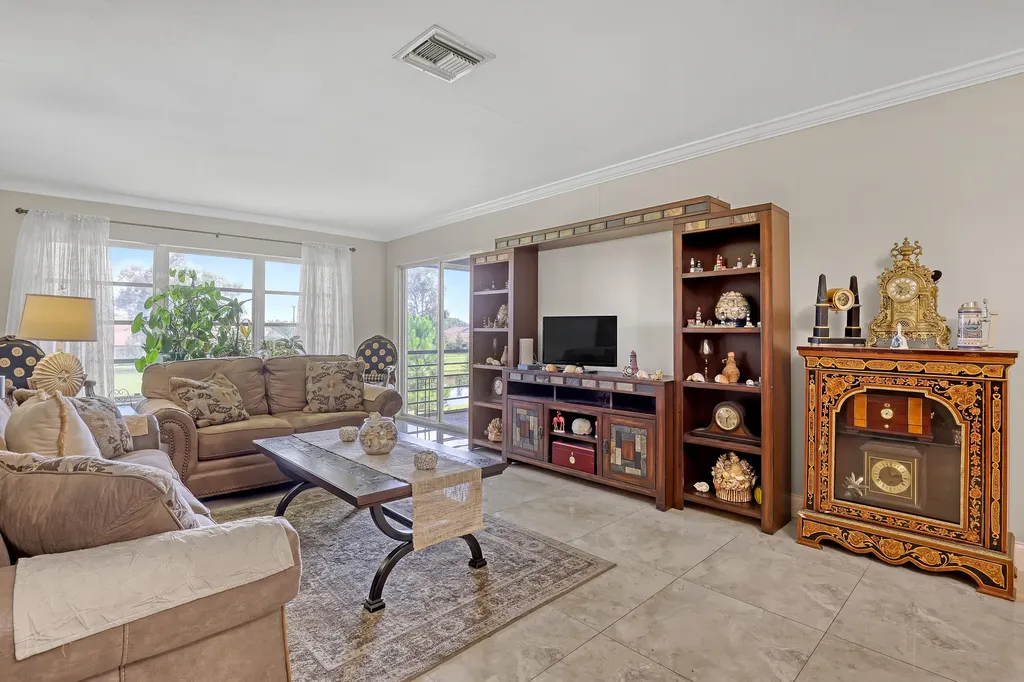 5620 Spindle Palm Court Delray Beach FL 33484