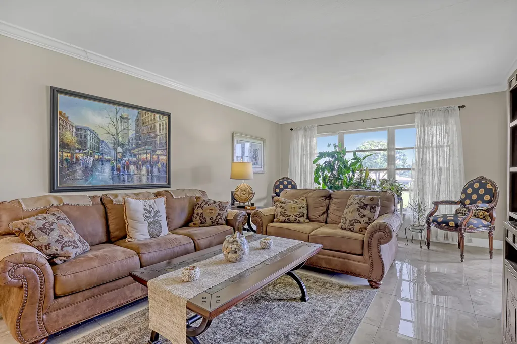 5620 Spindle Palm Court Delray Beach FL 33484