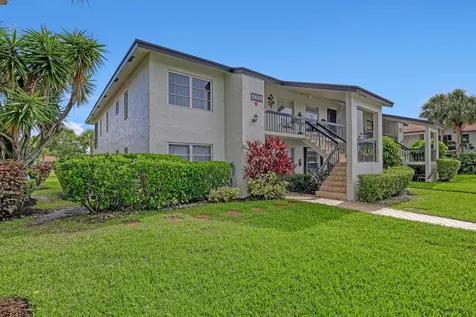 5620 Spindle Palm Court Delray Beach FL 33484